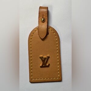 Louis Vuitton High Rise Monogram Canvas Bum Bag Replacement Tag Vachetta
Auth.